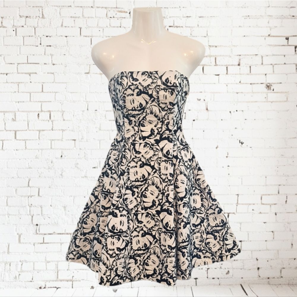 Betsey Johnson Marilyn Monroe Allover Print Fit & Flare Strapless Dress Size 2